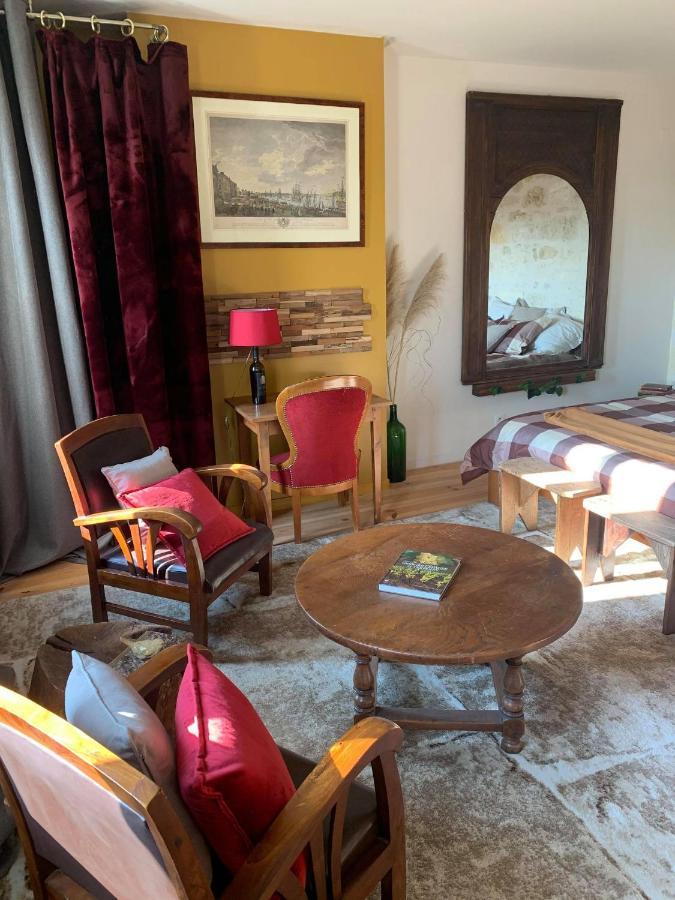 Chambre Vigne avec salle de bain privée Lugon et l’Ile du Carney Extérieur photo